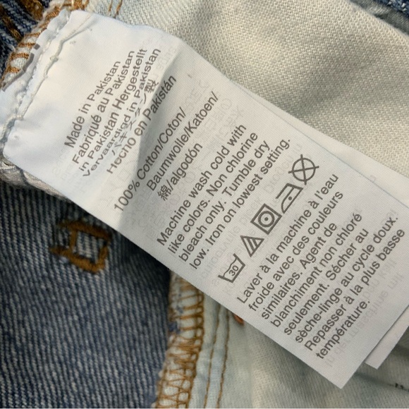 Madewell The MOM Jean in Downey Wash. Women’s Size T30. (T20). - Picture 9 of 9